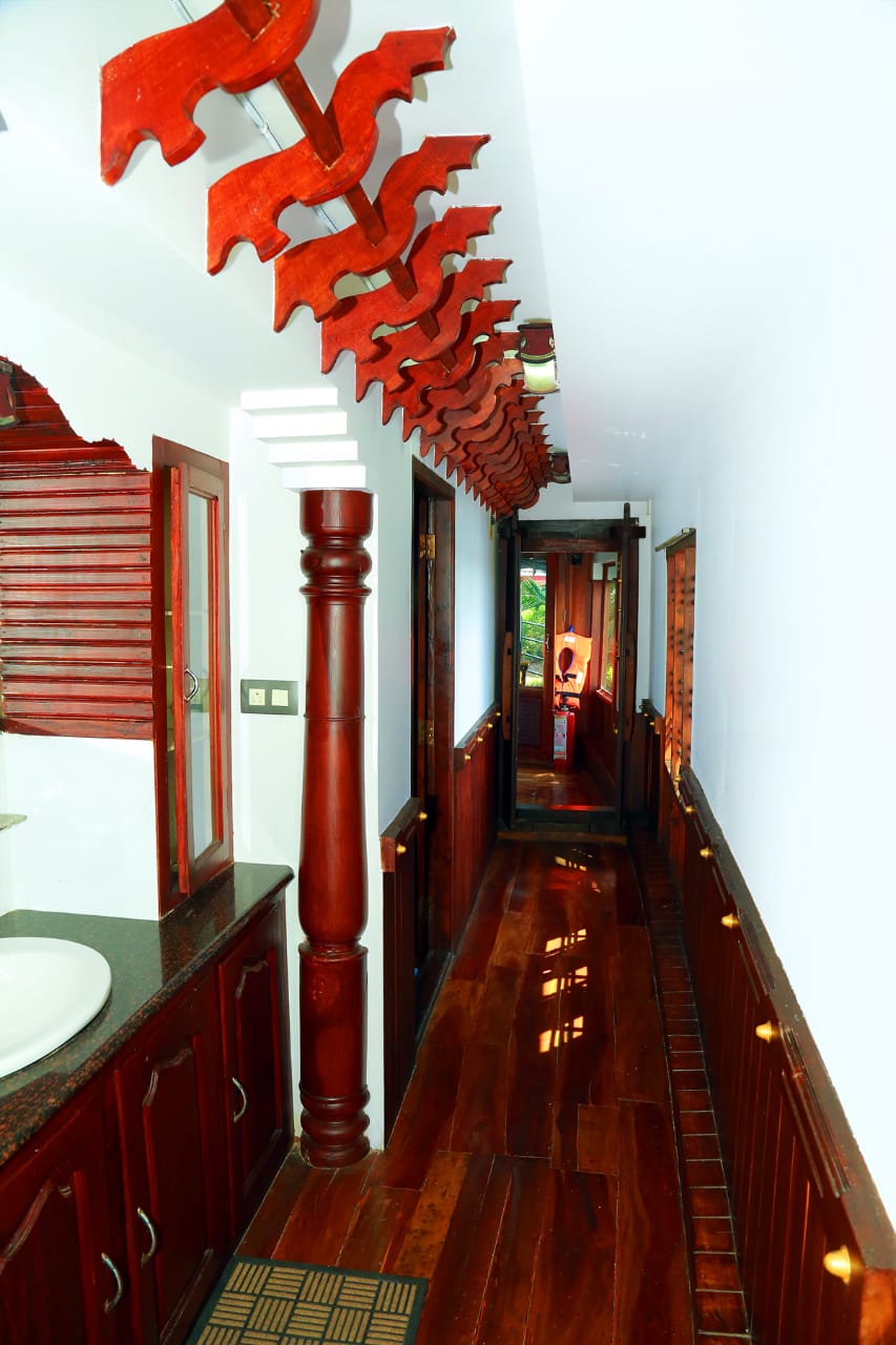 Allepey houseboats