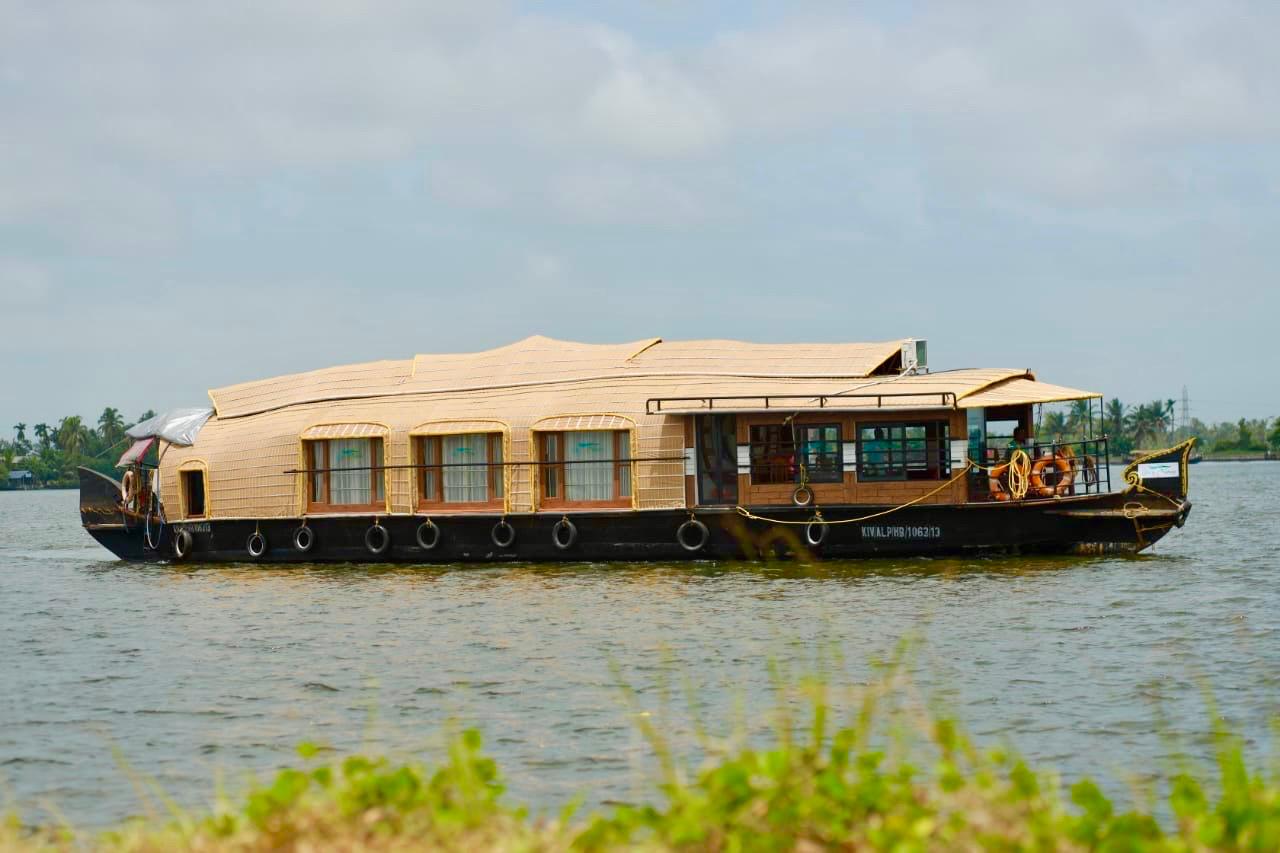 Allepey houseboats